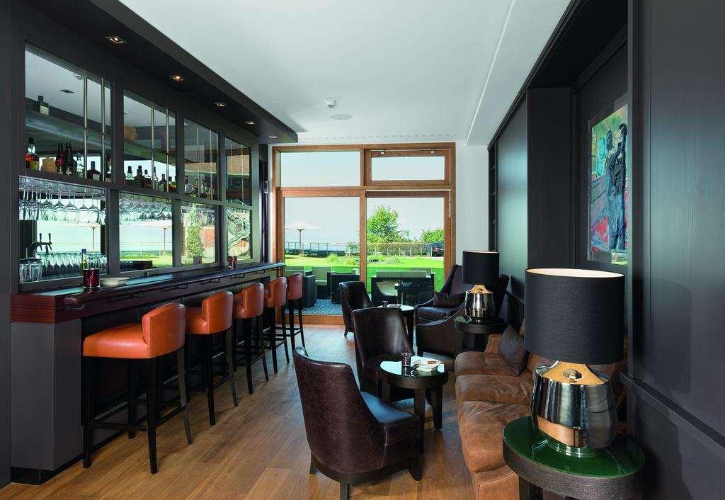 阿卡尔姆酒店 罗伊特林根 餐厅 照片