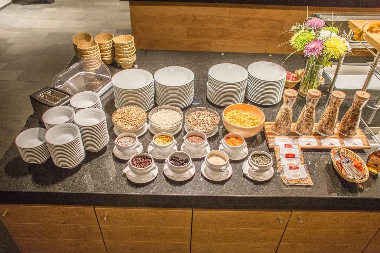 阿卡尔姆酒店 罗伊特林根 外观 照片
